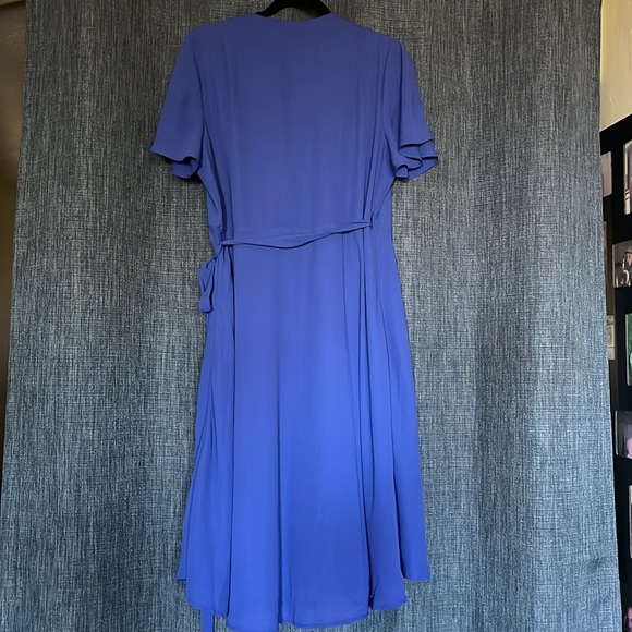Womens XL Lulus Rise of the Occasion Royal Blue Wrap Dress Flutter Sleeve Midi - Picture 4 of 13